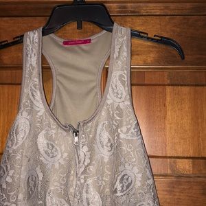 SOLD - EUC, Lace Tank!